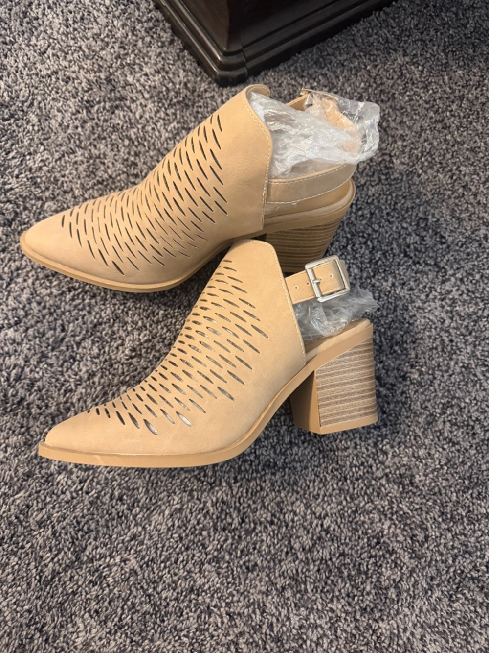 Cityclassified Beige Perforated Block Heel Slingback Mules